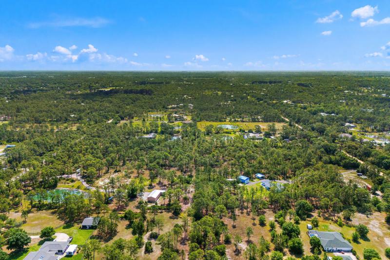  Commercial & Industrial Land Images 