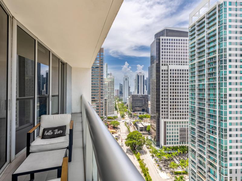  Condo & Townhome Photos
