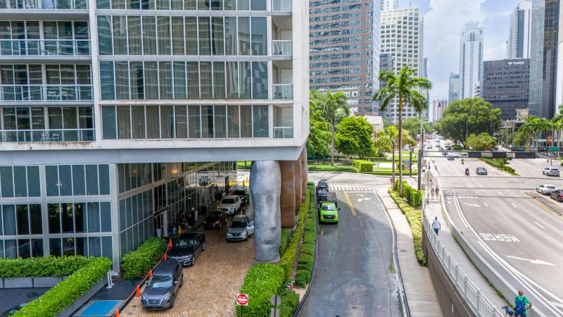  Condo & Townhome Photos