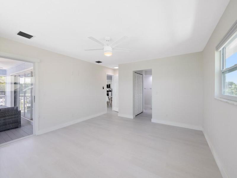 Duplex, Triplex and Fourplex Images