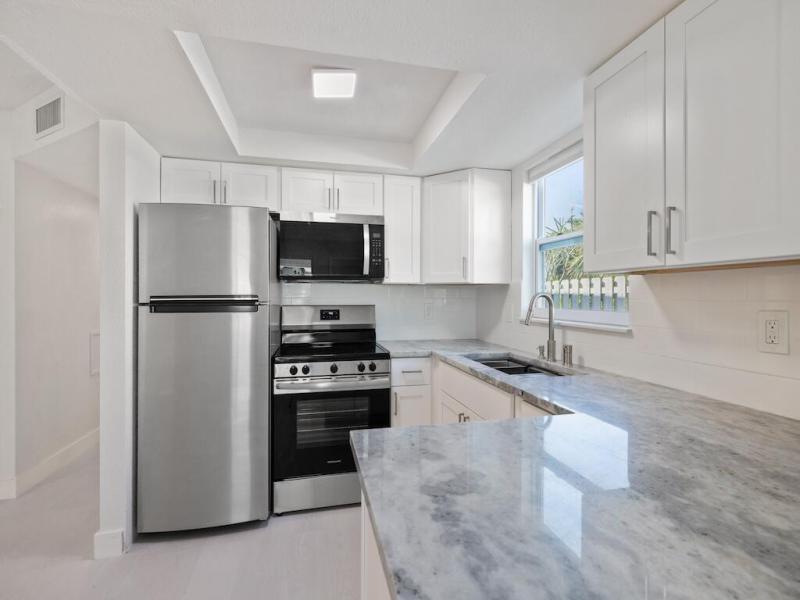 Duplex, Triplex and Fourplex Images