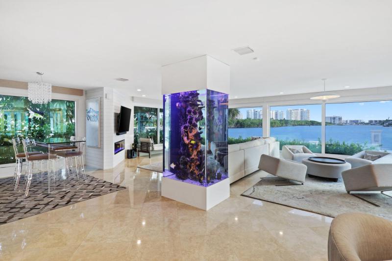  Single Family Homes Photo 29:  Boca Raton,  FL 33487