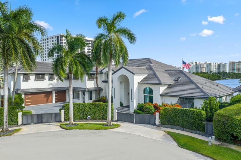  Single Family Homes Photo 5:  Boca Raton,  FL 33487
