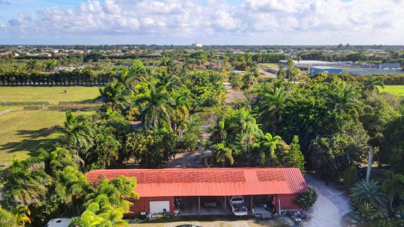  Commercial & Industrial Land Images 