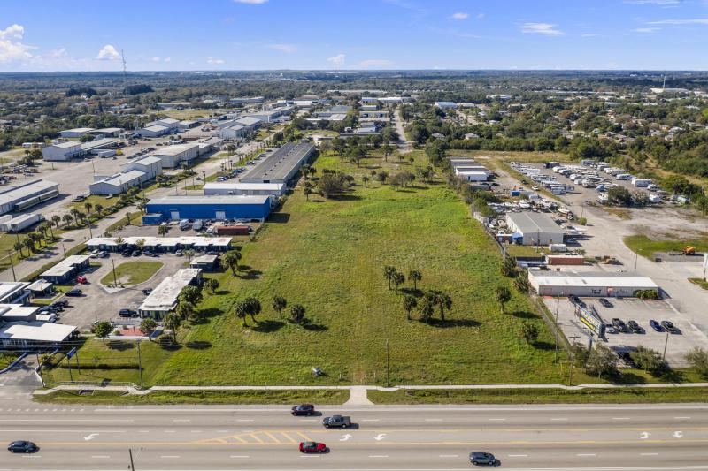  Commercial & Industrial Land Images 