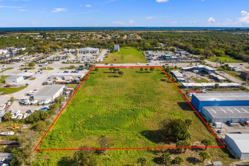 Commercial & Industrial Land Images 