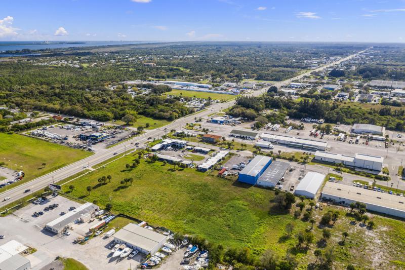  Commercial & Industrial Land Images 