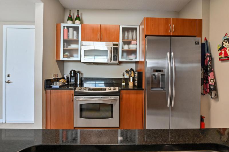  Condo & Townhome Photos