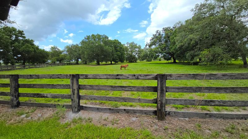  Commercial & Industrial Land Images 