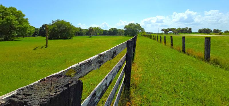  Commercial & Industrial Land Images 