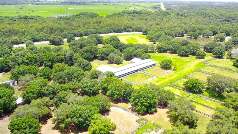  Commercial & Industrial Land Images 
