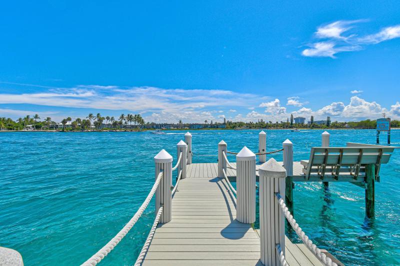 Single Family Homes Photo 16:  Jupiter Inlet Colony,  FL 33469