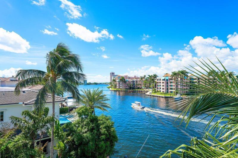  Single Family Homes Photo 9:  Boca Raton,  FL 33432
