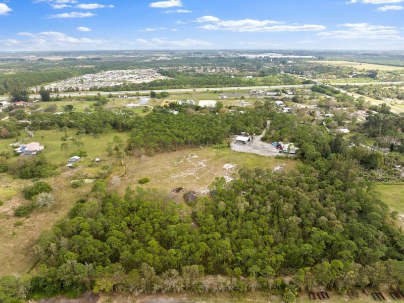  Commercial & Industrial Land Images 