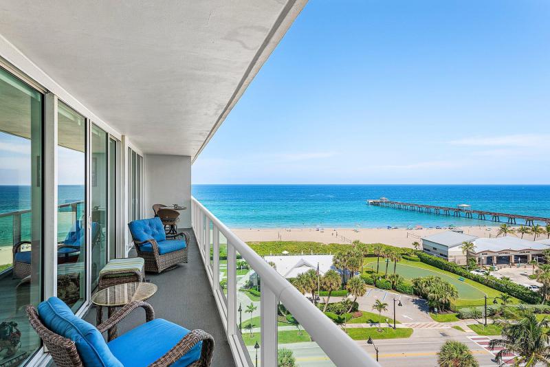  Condo & Townhome Photos