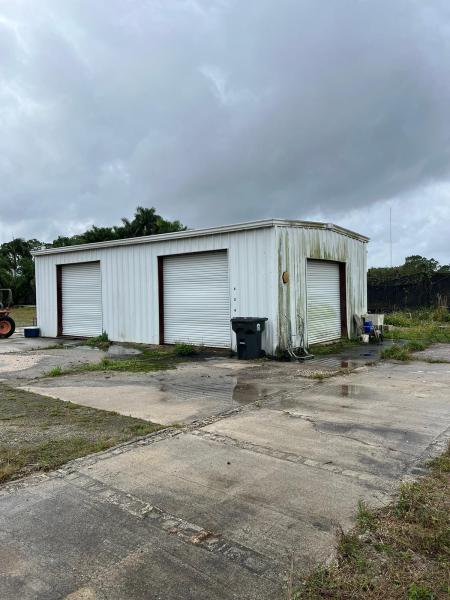  Commercial & Industrial Land Images 