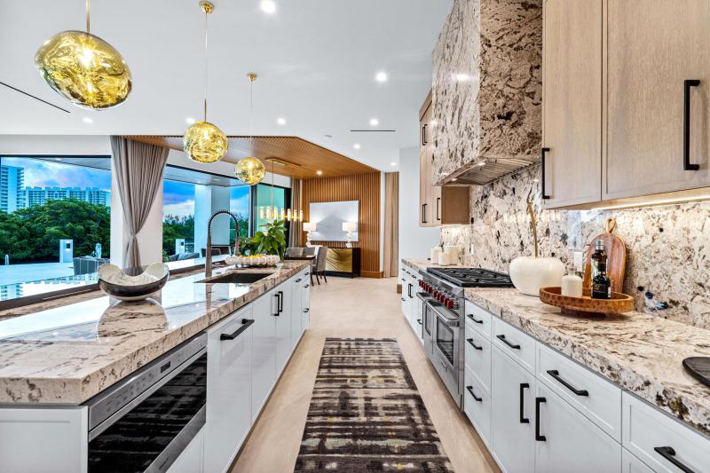  Single Family Homes Photo 18:  Boca Raton,  FL 33431