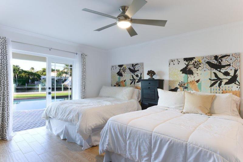  Single Family Homes Photo 22:  Lake Worth Beach,  FL 33460