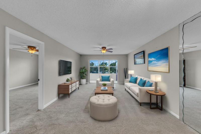  Condo & Townhome Photos