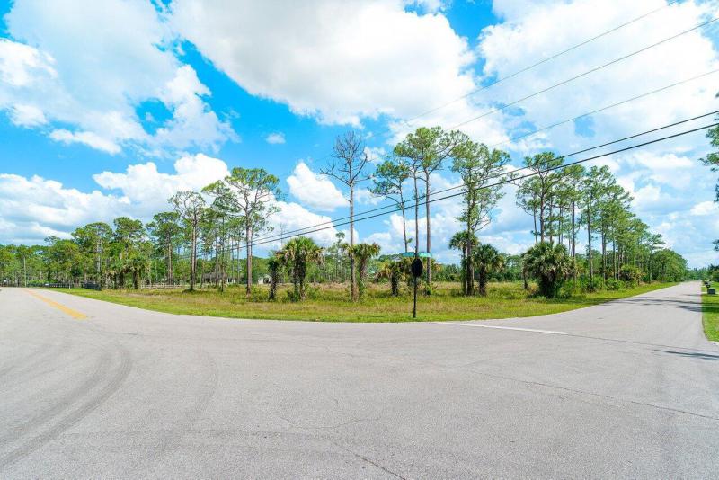  Commercial & Industrial Land Images 