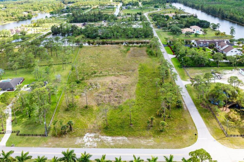  Commercial & Industrial Land Images 