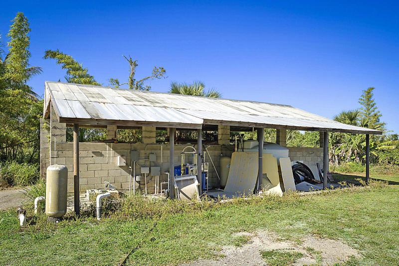  Commercial & Industrial Land Images 