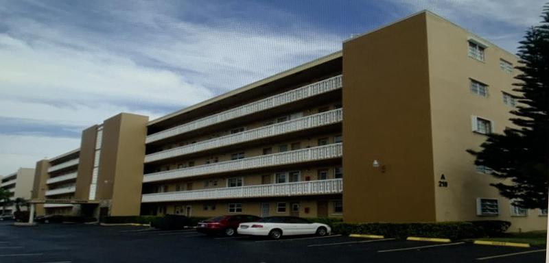  Condo & Townhome Photos