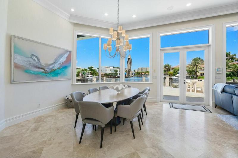  Single Family Homes Photo 13:  Highland Beach,  FL 33487