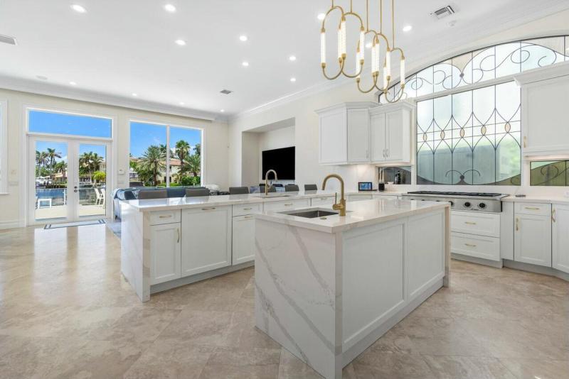  Single Family Homes Photo 18:  Highland Beach,  FL 33487