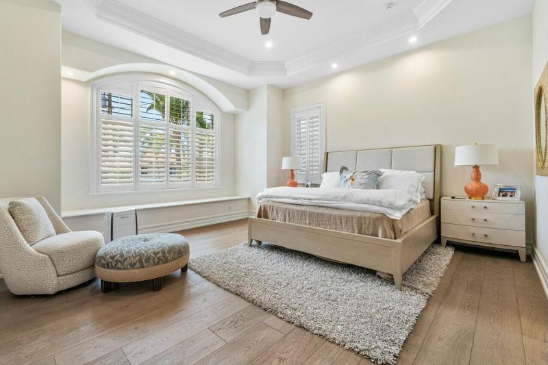  Single Family Homes Photo 25:  Highland Beach,  FL 33487