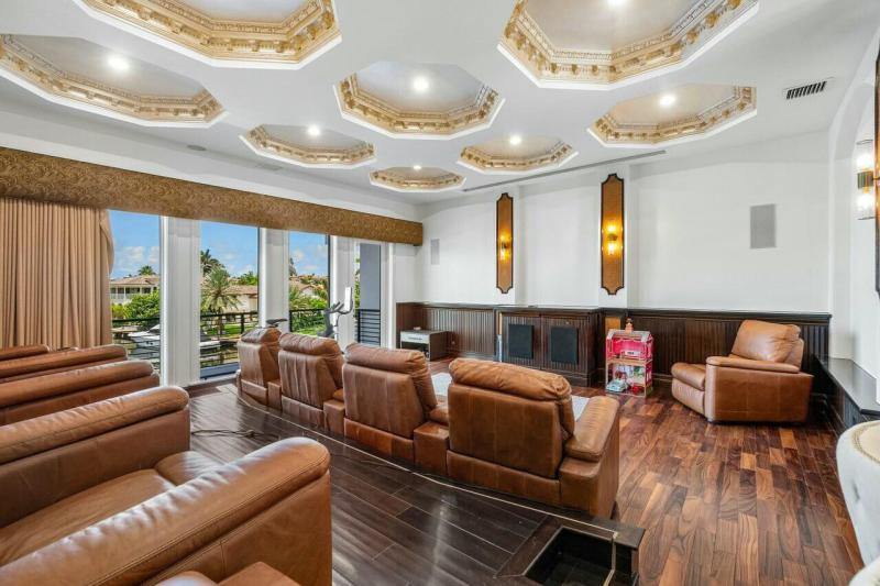  Single Family Homes Photo 35:  Highland Beach,  FL 33487