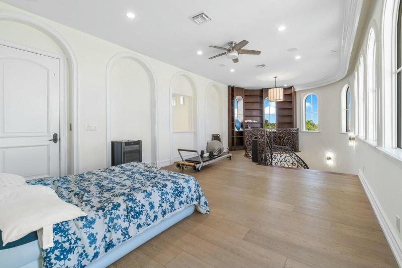  Single Family Homes Photo 47:  Highland Beach,  FL 33487