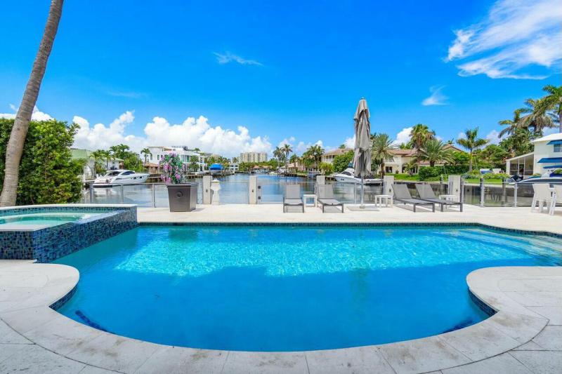  Single Family Homes Photo 55:  Highland Beach,  FL 33487