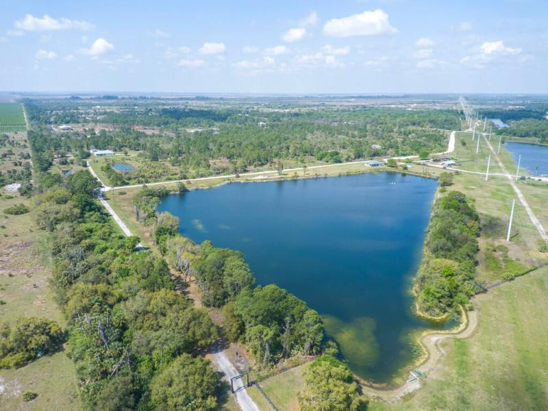  Commercial & Industrial Land Images 