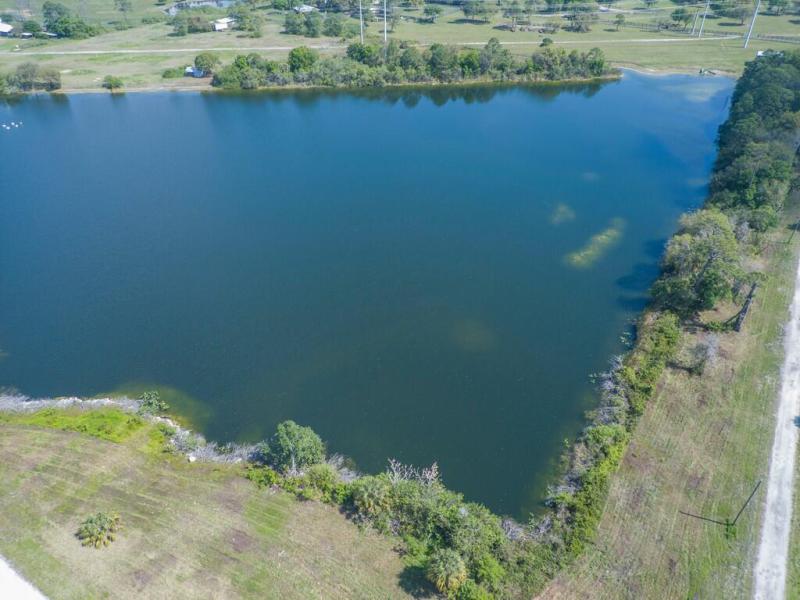  Commercial & Industrial Land Images 