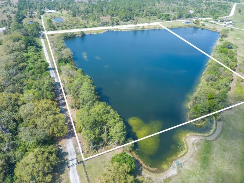  Commercial & Industrial Land Images 