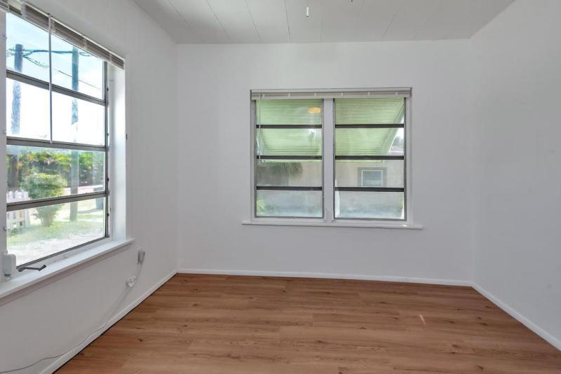 Duplex, Triplex and Fourplex Images