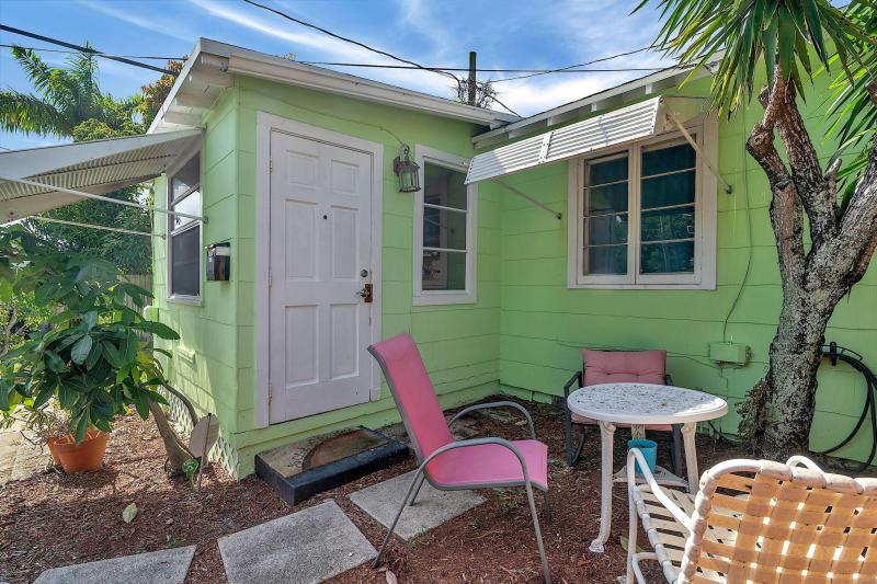 Duplex, Triplex and Fourplex Images