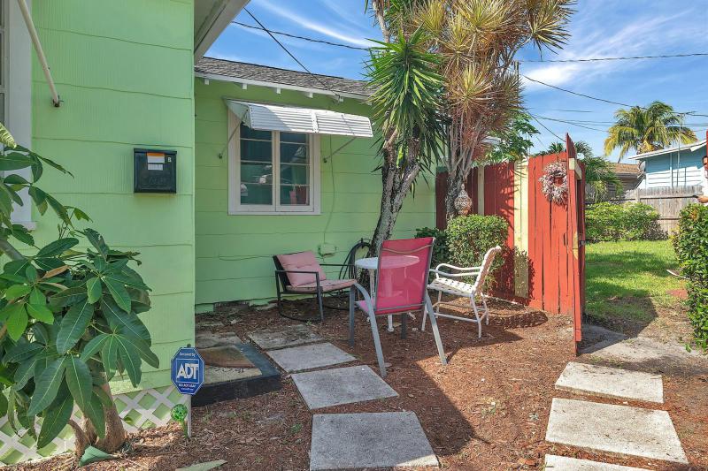 Duplex, Triplex and Fourplex Images