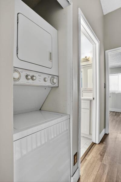  Condo & Townhome Photos
