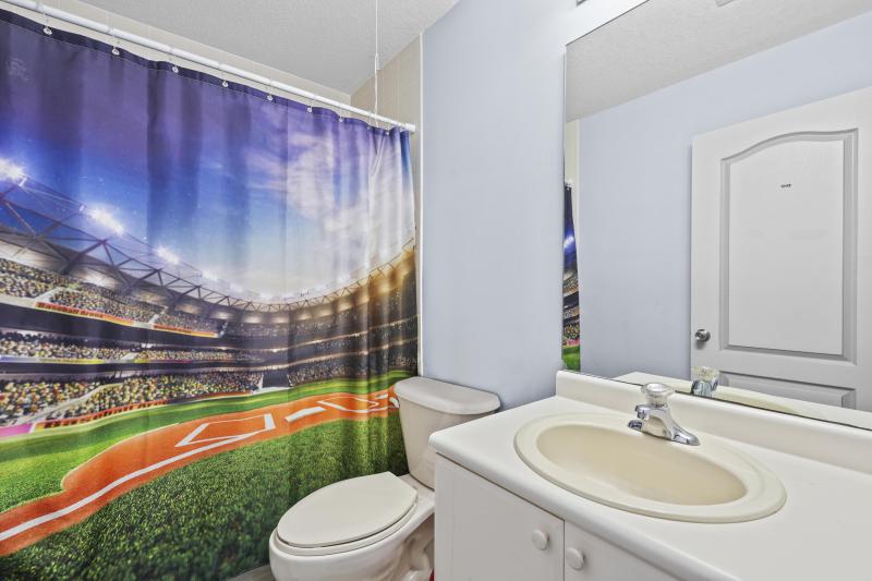  Condo & Townhome Photos
