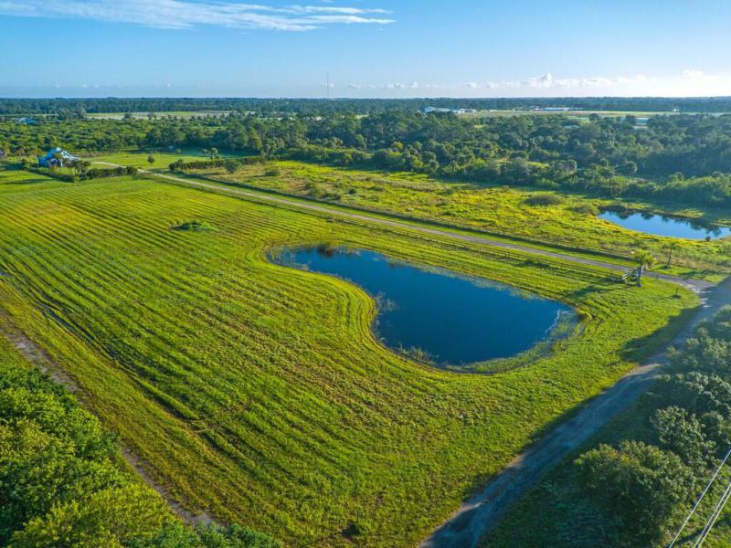  Commercial & Industrial Land Images 