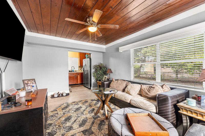 Duplex, Triplex and Fourplex Images