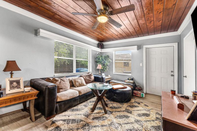 Duplex, Triplex and Fourplex Images