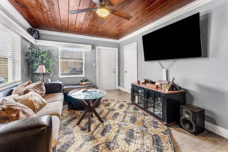 Duplex, Triplex and Fourplex Images