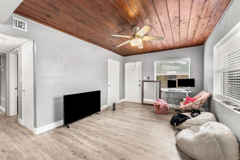 Duplex, Triplex and Fourplex Images