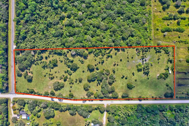  Commercial & Industrial Land Images 