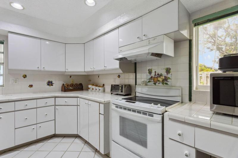  Single Family Homes Photo 10:  Plantation,  FL 33317