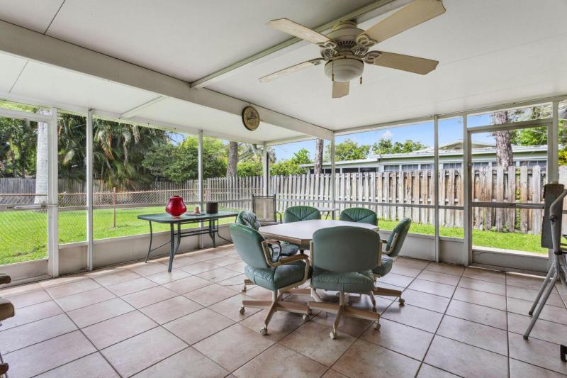  Single Family Homes Photo 17:  Plantation,  FL 33317