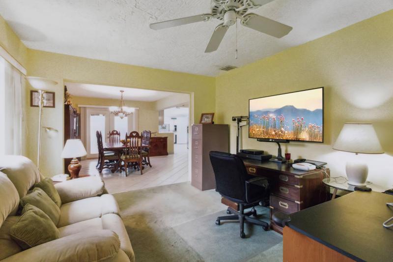  Single Family Homes Photo 21:  Plantation,  FL 33317